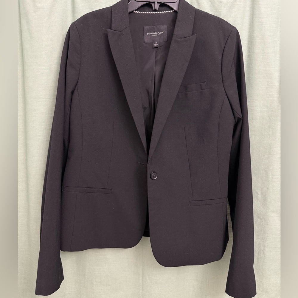 Banana Republic Women’s Black Blazer